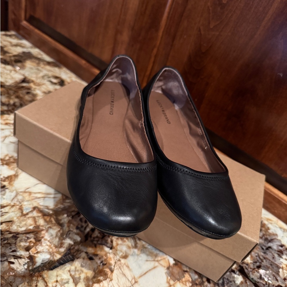 Lucky brand, Black Oiled Cabretta, size 9.